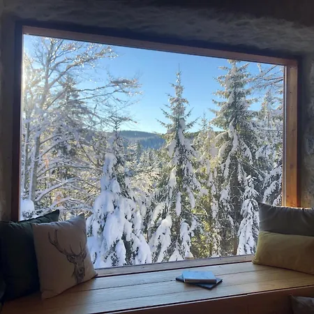 Sumik- Peaceful Hideaway *